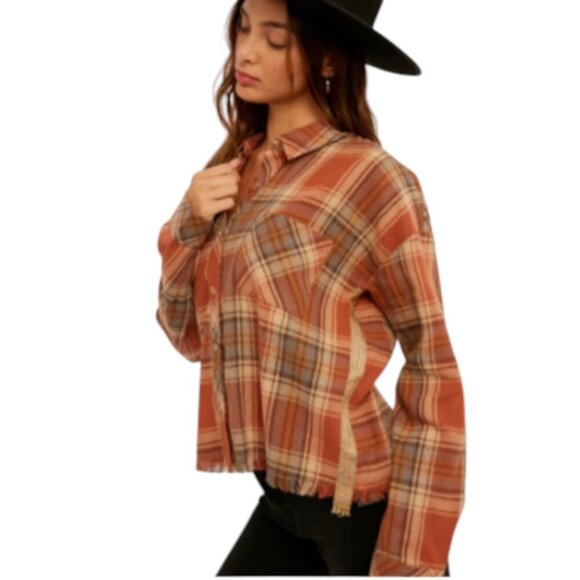 Hem & Thread Frayed Plaid Button-Up Lightweight Flannel Shirt, Striped Sides, M - Picture 2 of 15